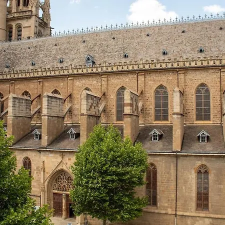 Sweet - Vue Cathedrale - Wifi - Centre Apartment
